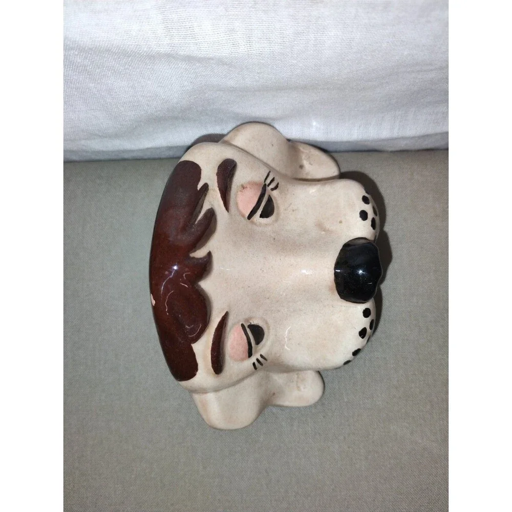 Unbranded vintage ceramic